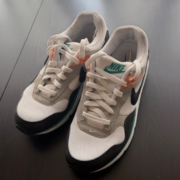 Nike Women's Air Max Correlate Running Shoes W8.5 - Picture 6 of 6